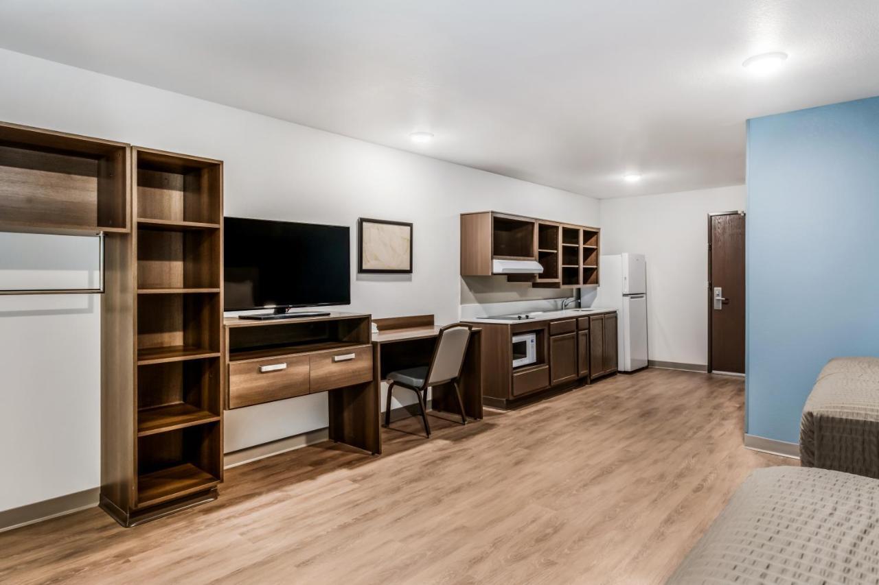 Woodspring Suites Tampa Airport North Veterans Expressway 外观 照片